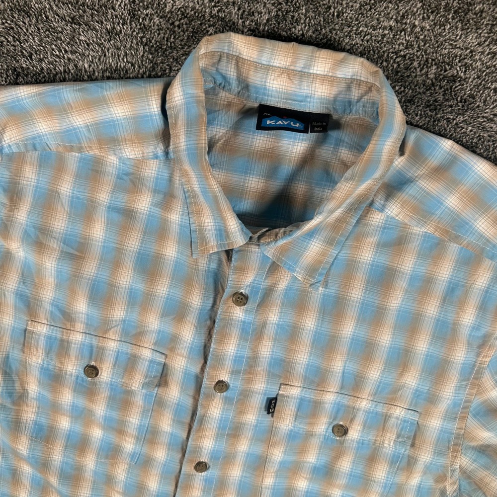 KAVU Shirt Mens XL Short Sleeve Blue Tan Plaid Button Down Outdoor Hiking Trail